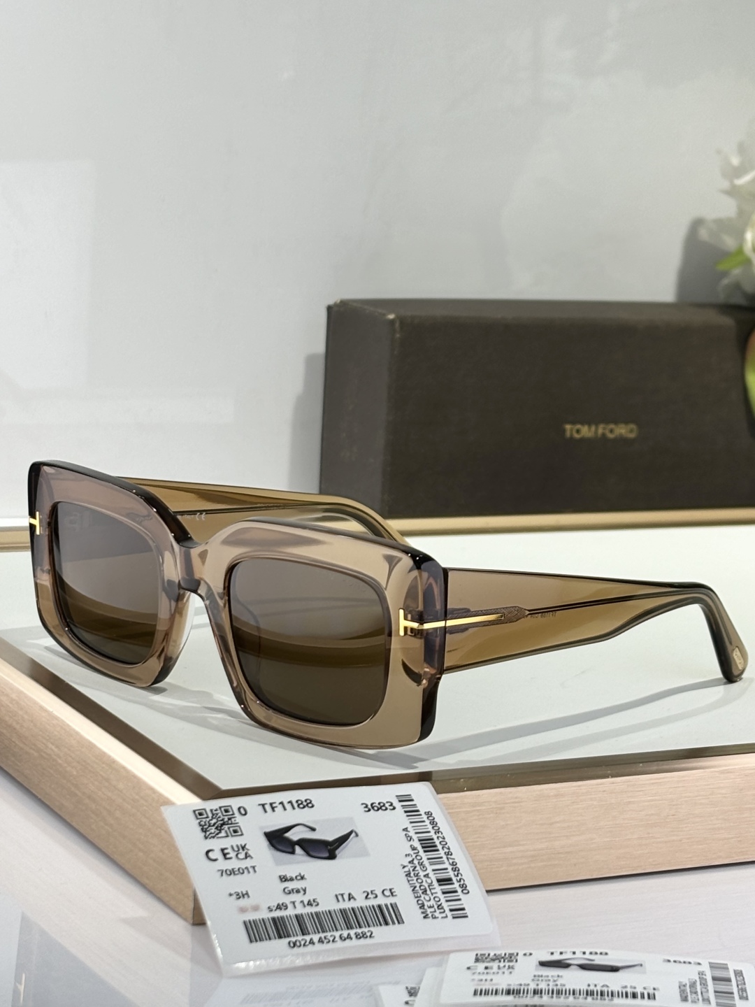  ￼ ￼ TOM FOR
MODEL：TF1188-k
SIZE：50口24-145
