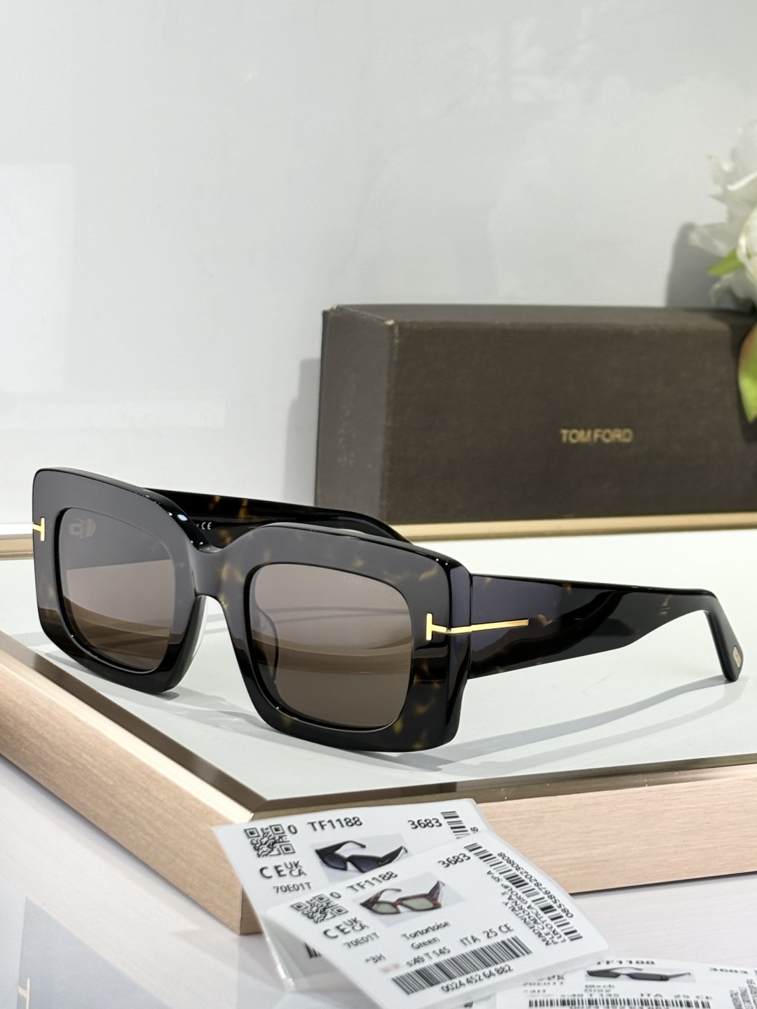  ￼ ￼ TOM FOR
MODEL：TF1188-k
SIZE：50口24-145
