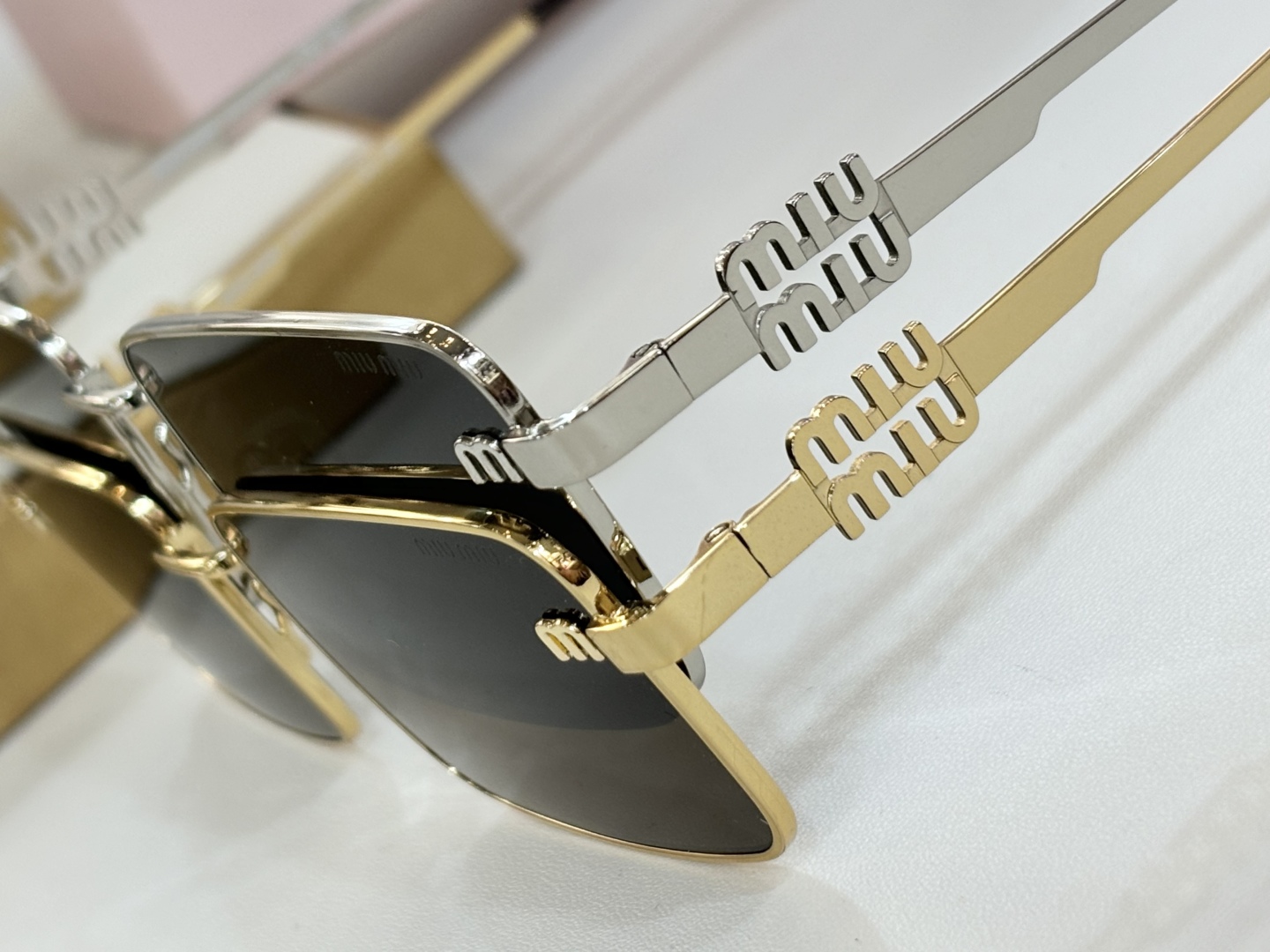  MIU*
Mod：SMU808
 Size：57口18-145
