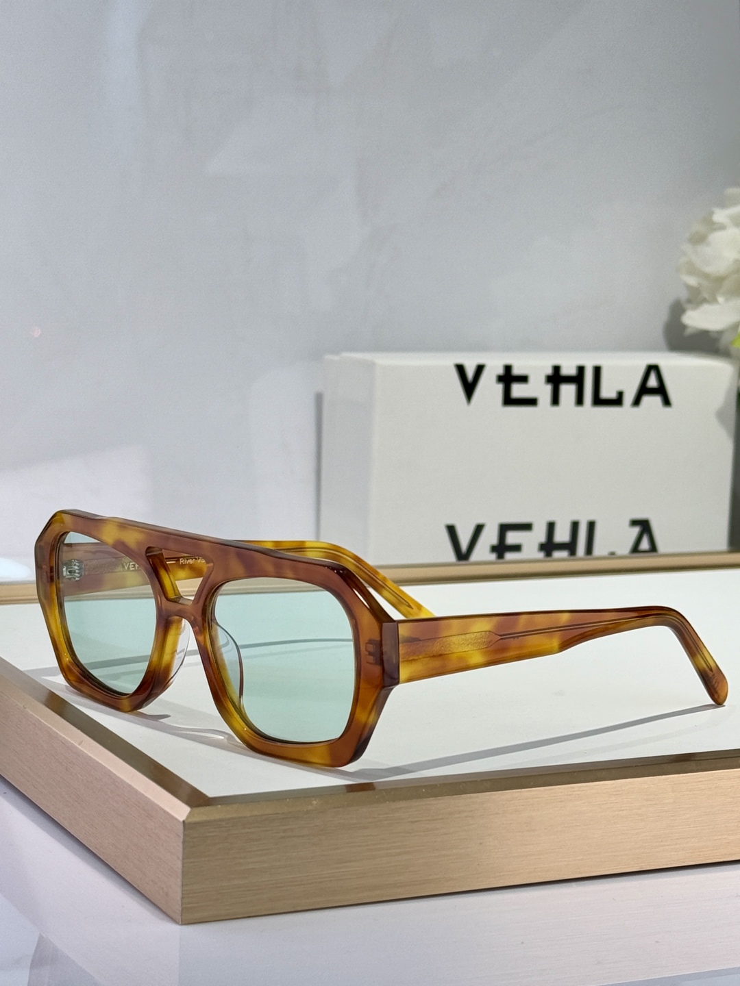  VEHL*
Mod：RIVER VS353
Size：53-17-145
澳洲潮牌
