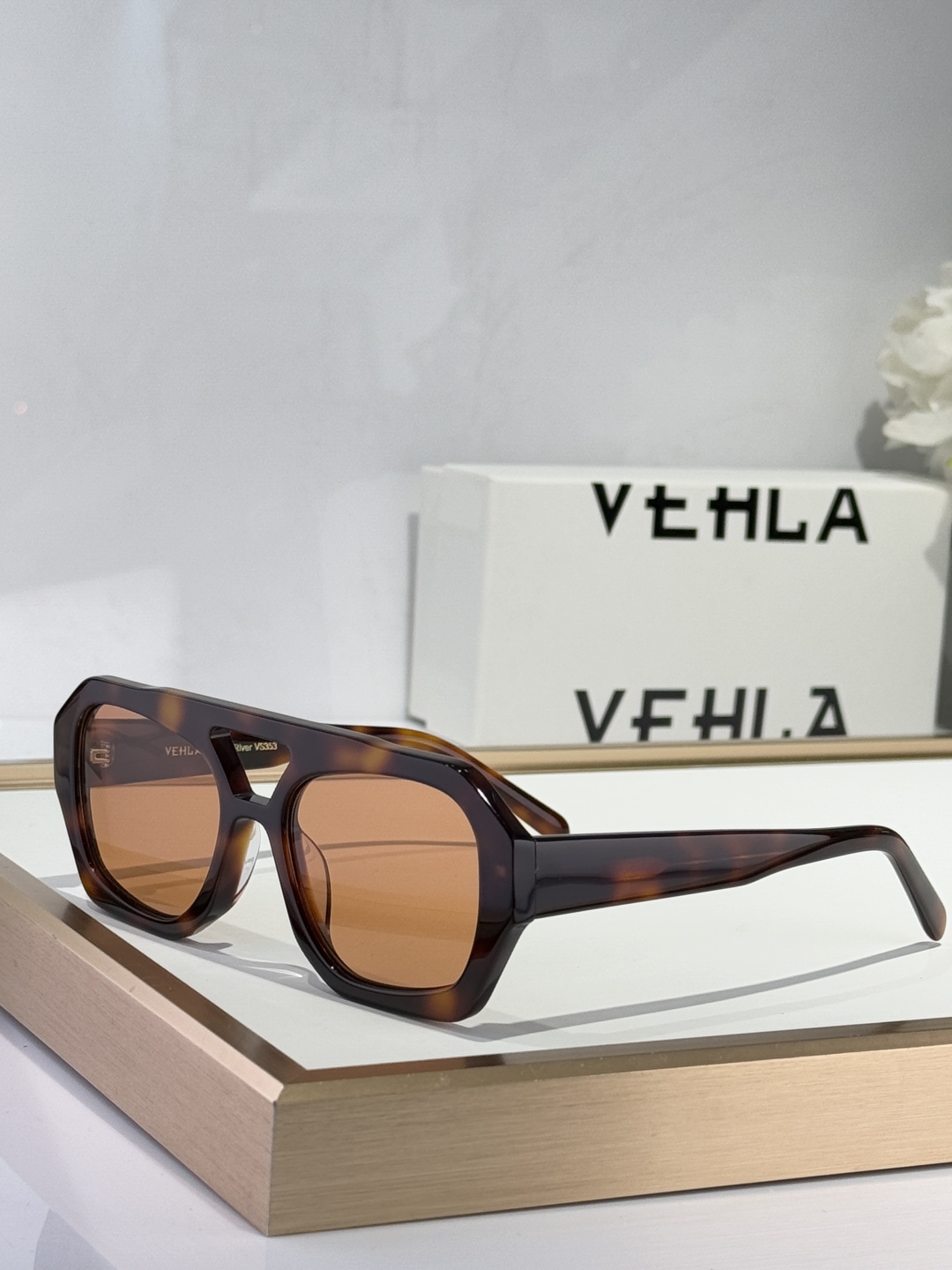 VEHL*
Mod：RIVER VS353
Size：53-17-145
澳洲潮牌
