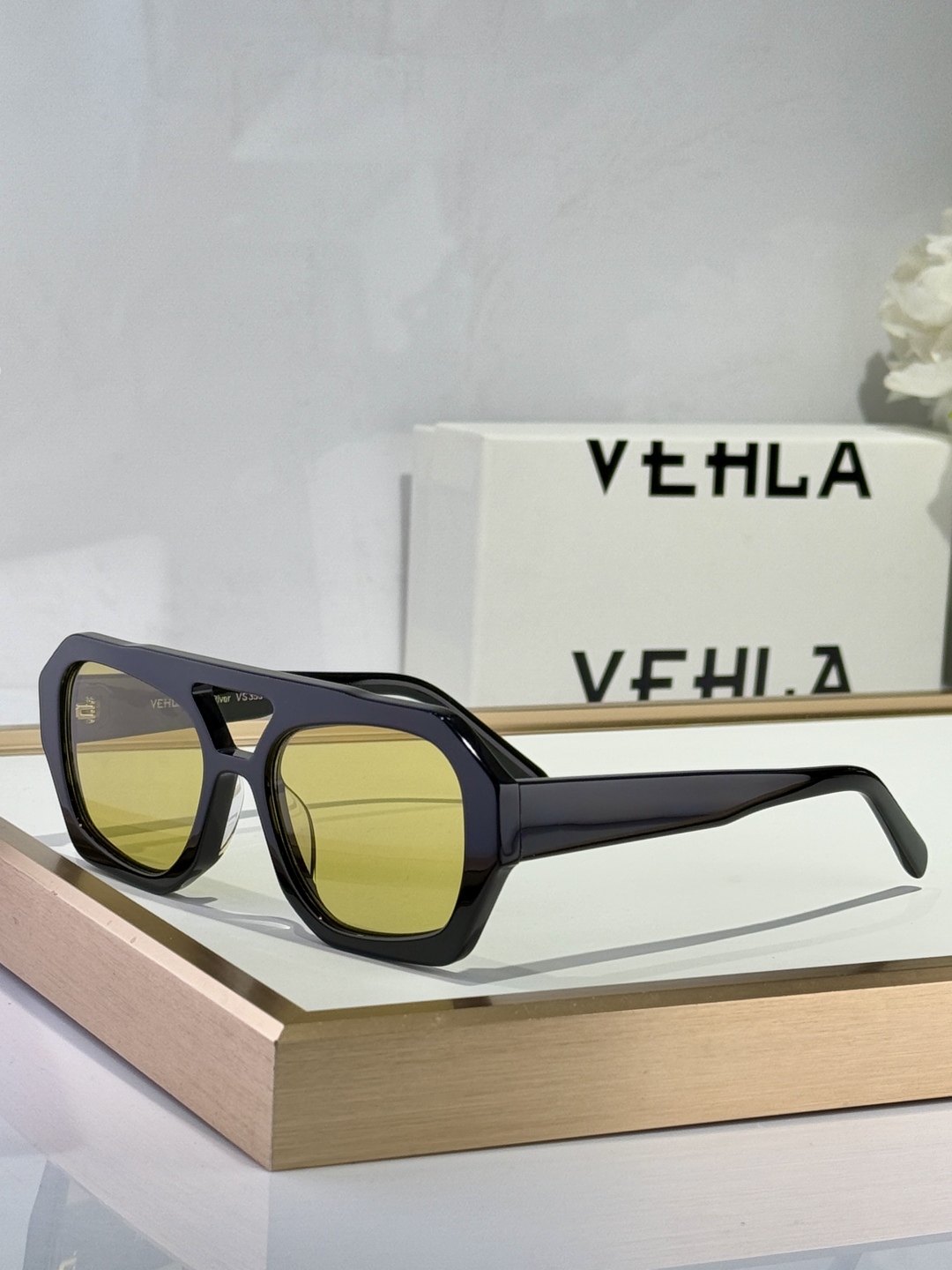  VEHL*
Mod：RIVER VS353
Size：53-17-145
澳洲潮牌
