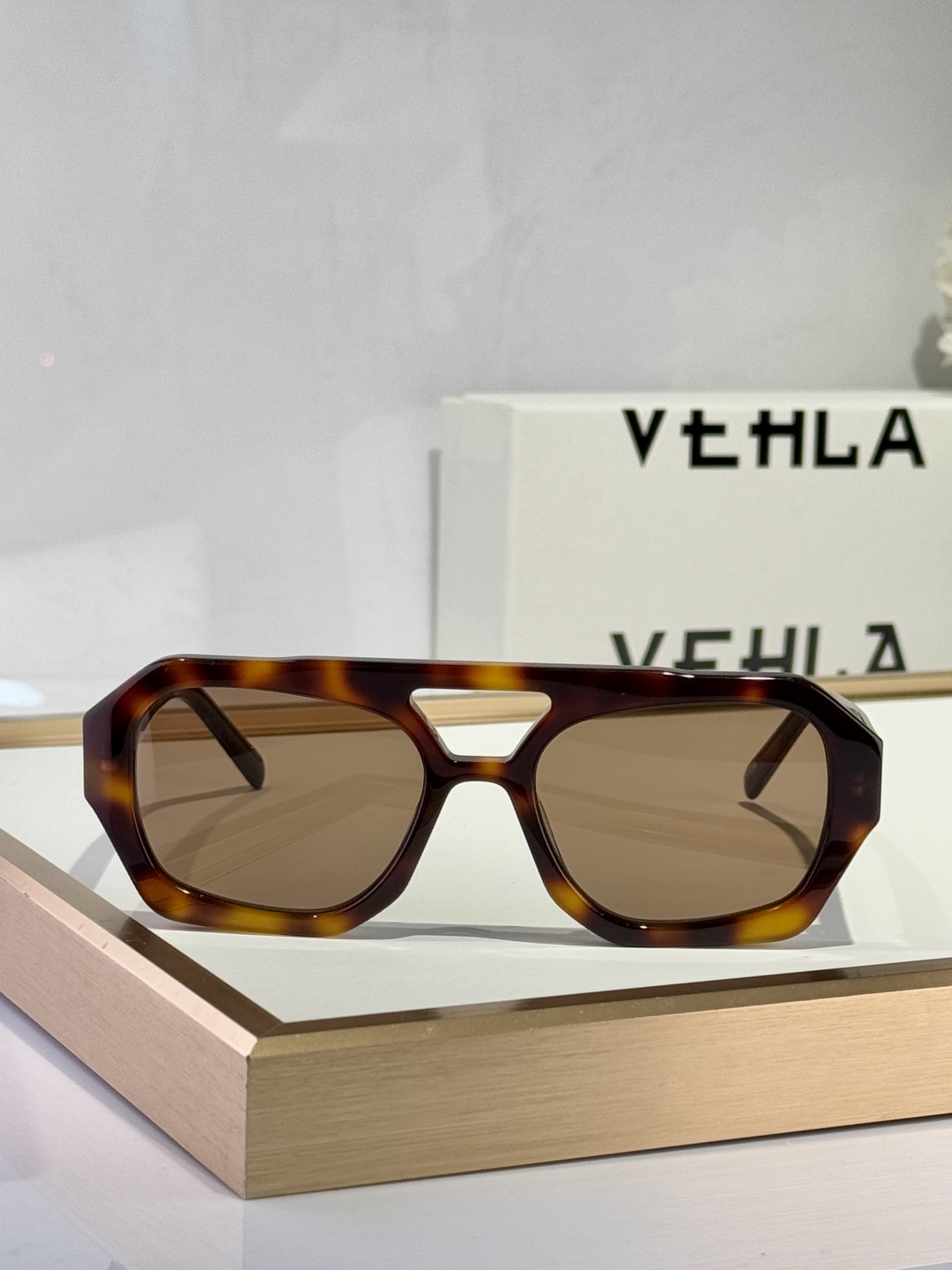  VEHL*
Mod：RIVER VS353
Size：53-17-145
澳洲潮牌
