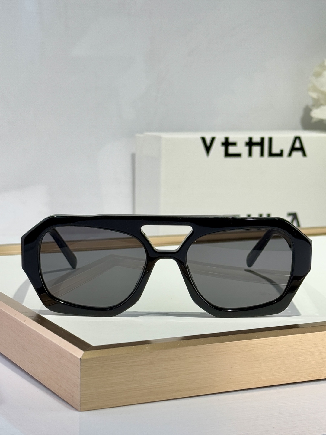  VEHL*
Mod：RIVER VS353
Size：53-17-145
澳洲潮牌
