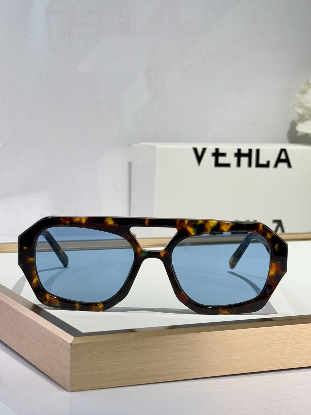  VEHL*
Mod：RIVER VS353
Size：53-17-145
澳洲潮牌
