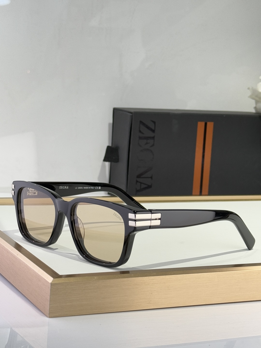  New 2025
Ermenegildo Zegna
Mod：EZ0237
Size55口17-140