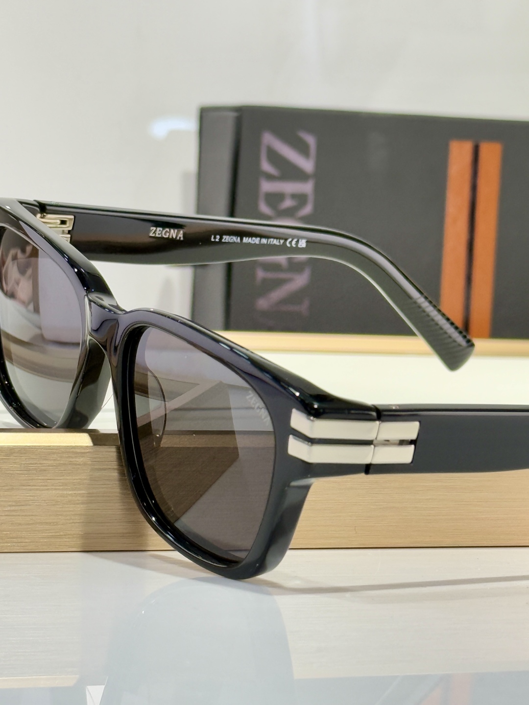  New 2025
Ermenegildo Zegna
Mod：EZ0237
Size55口17-140