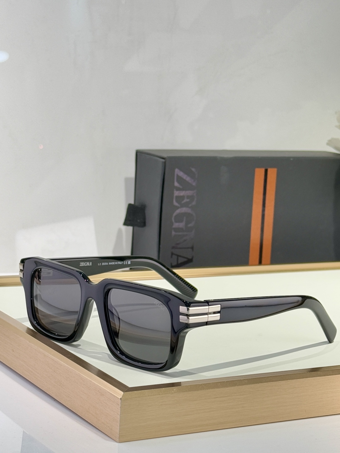  New 2025
Ermenegildo Zegna
Mod：EZ0255
Size51口20-140