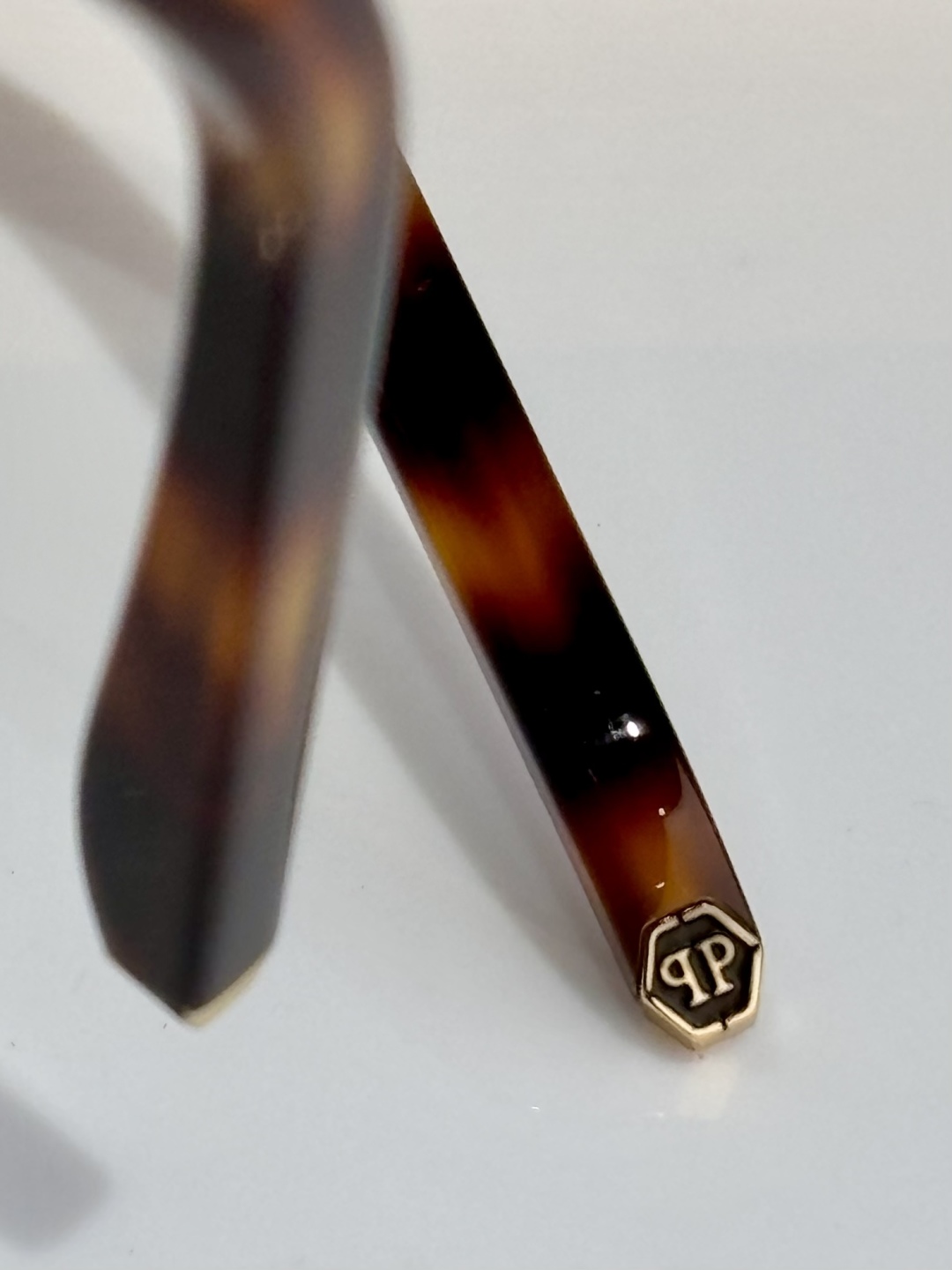 ￼ PhiliPP Plein
Mod：SP
Size：66口10-145
品质保证
金属电镀
质感看得