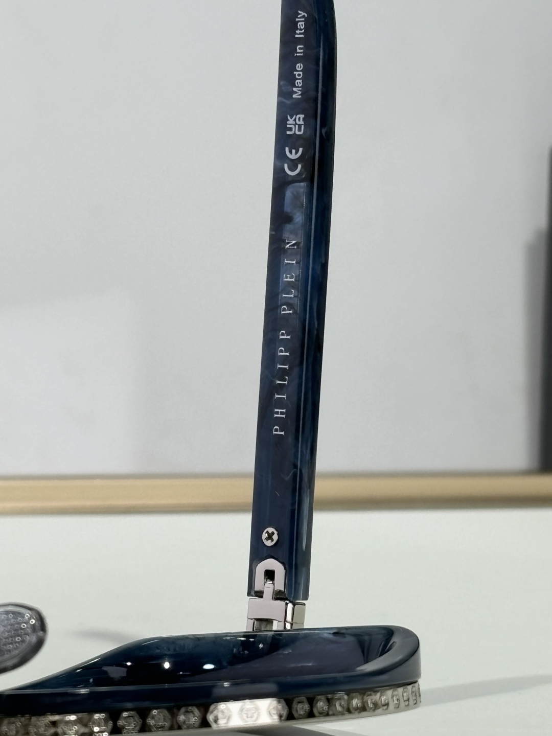 ￼ PhiliPP Plein
Mod：SP
Size：66口10-145
品质保证
金属电镀
质感看得