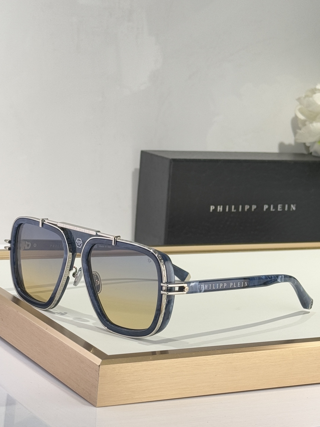 PhiliPP Plein
Mod：SP
Size：66口10-145
品质保证
金属电镀
质感看得见