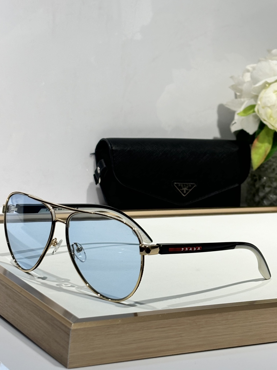  TOP quality
PRADA 
PS52WS
Size61-14-145
