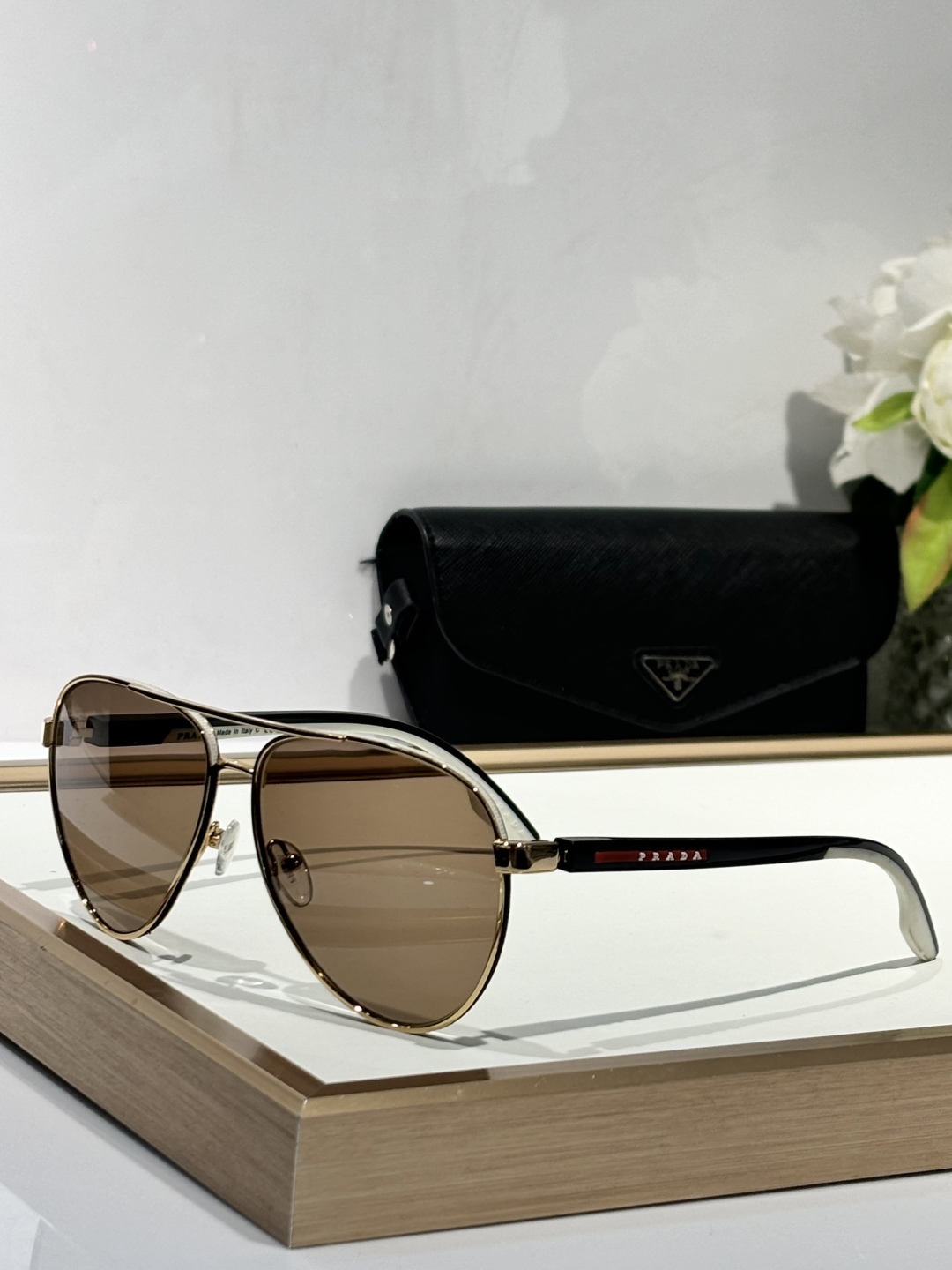  TOP quality
PRADA 
PS52WS
Size61-14-145
