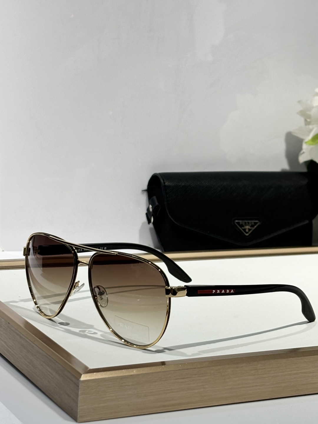  TOP quality
PRADA 
PS52WS
Size61-14-145
