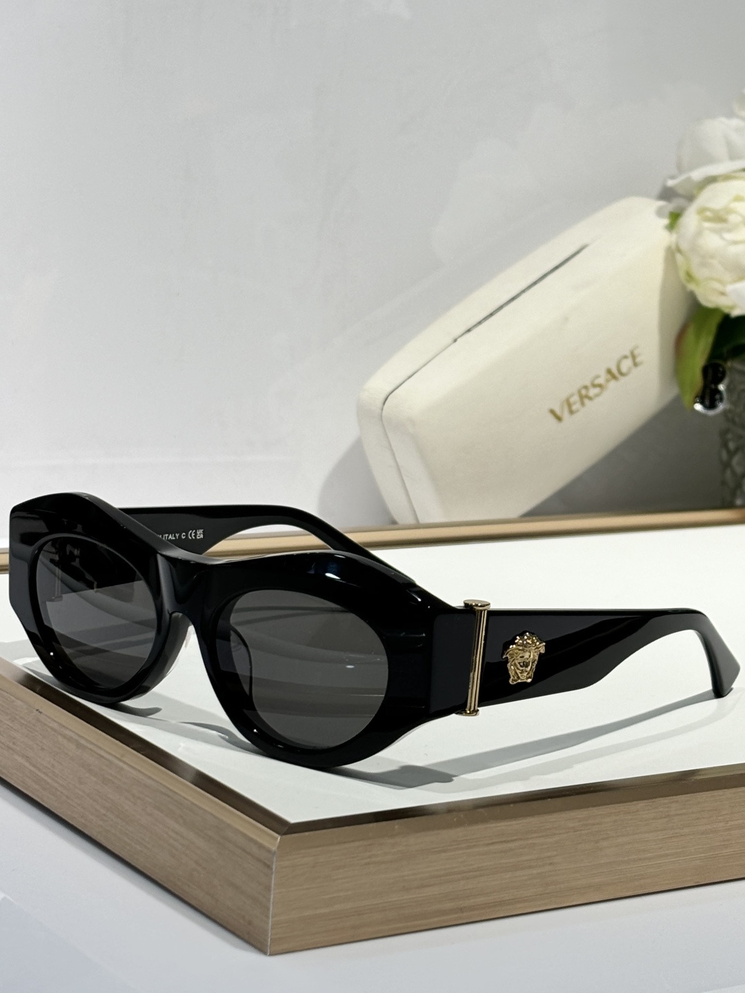  VERSACE
MOD4477
Size52-19-135
