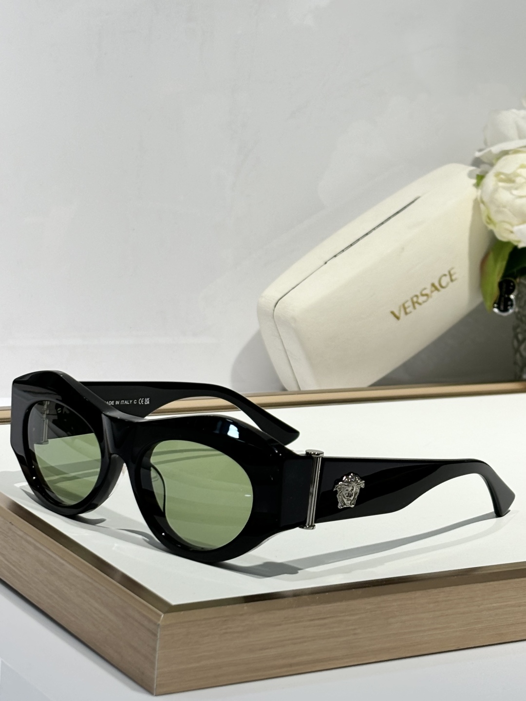  VERSACE
MOD4477
Size52-19-135
