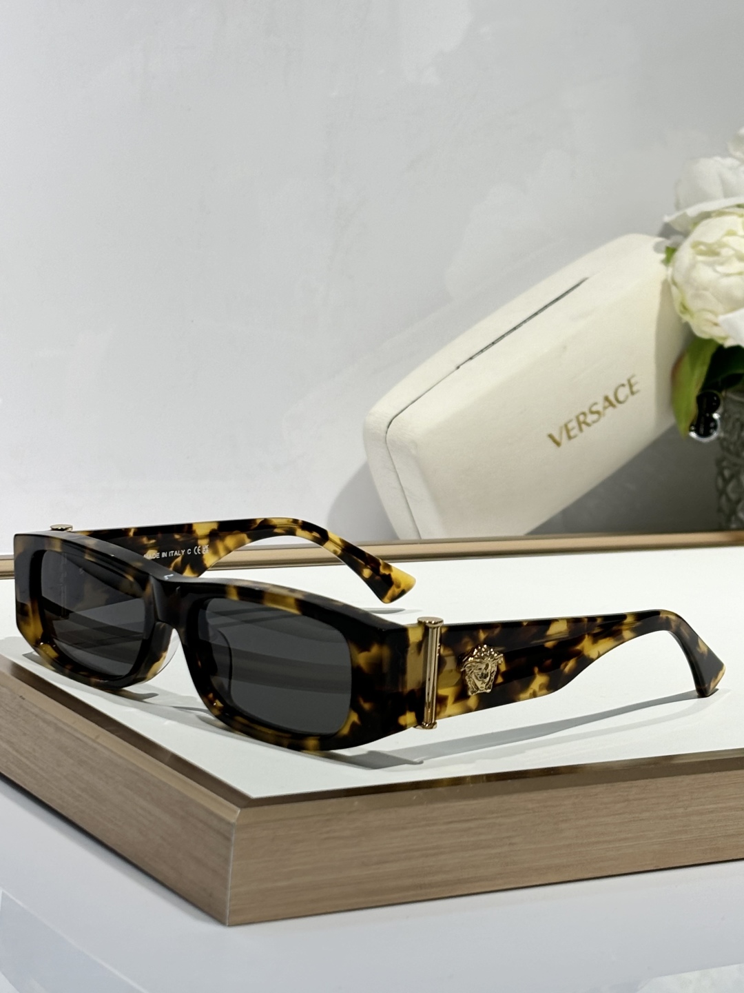  VERSACE
MOD4476
Size55-16-135
