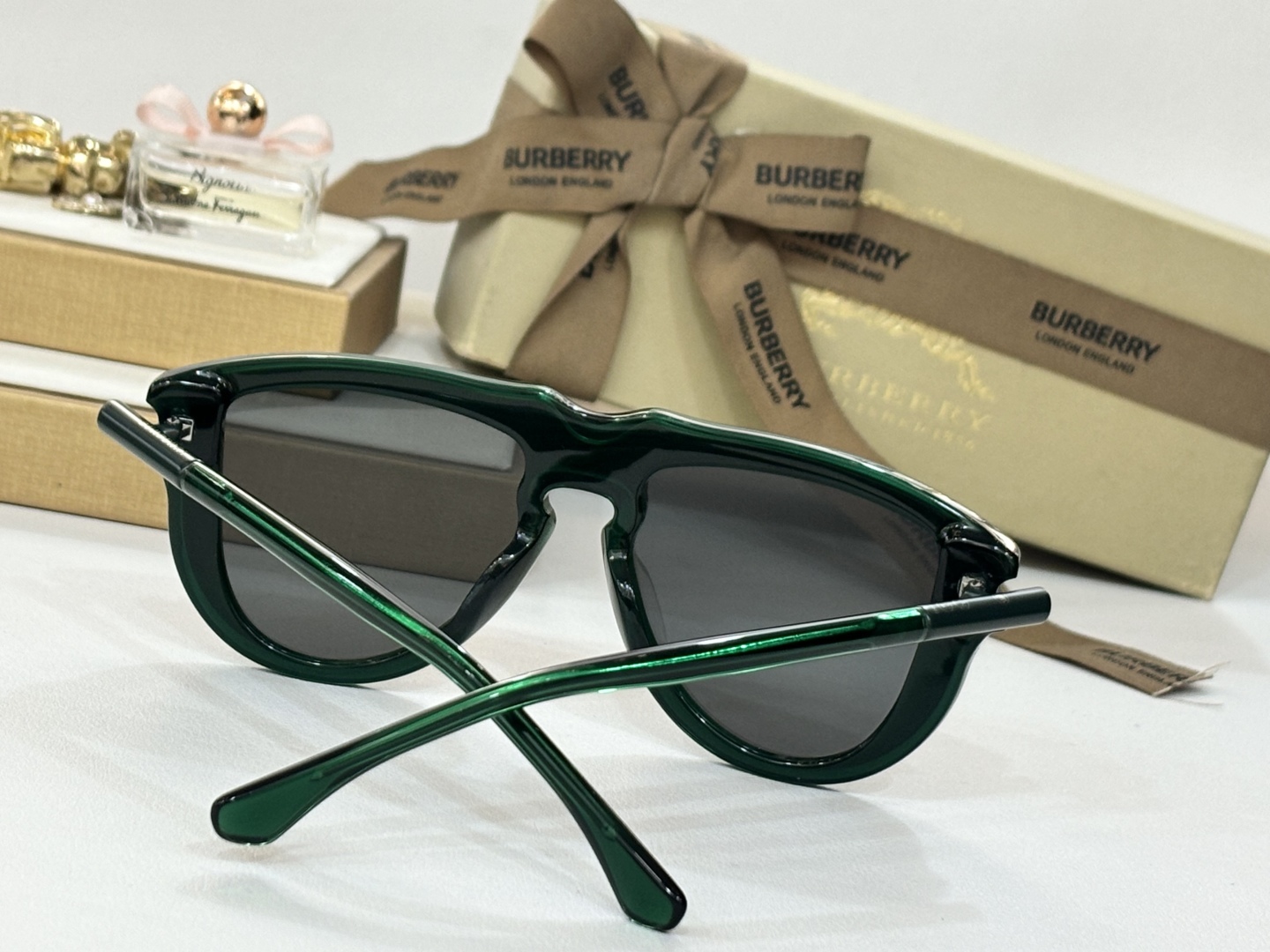  Burberry 
Mod4427
Size136-0-140
