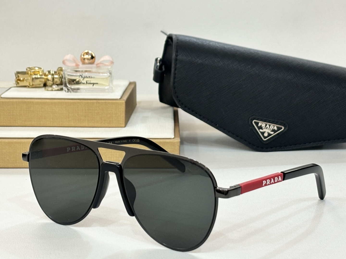  PRADA
MODPS51XS
Size58-17-145
