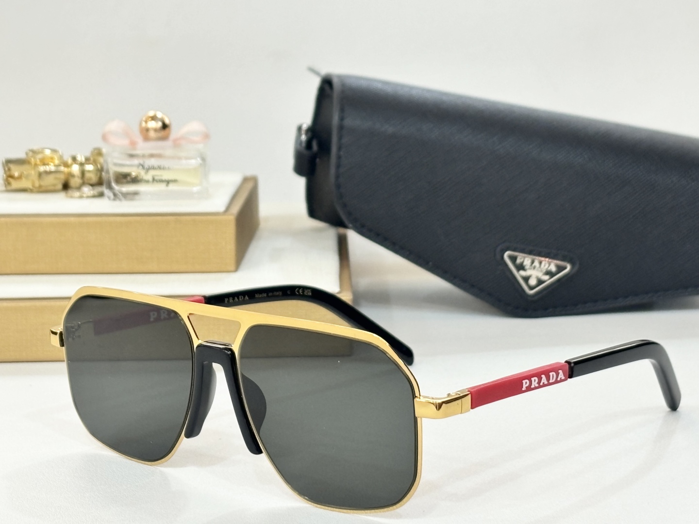  PRADA
MODPR179VS
Size57-17-145
