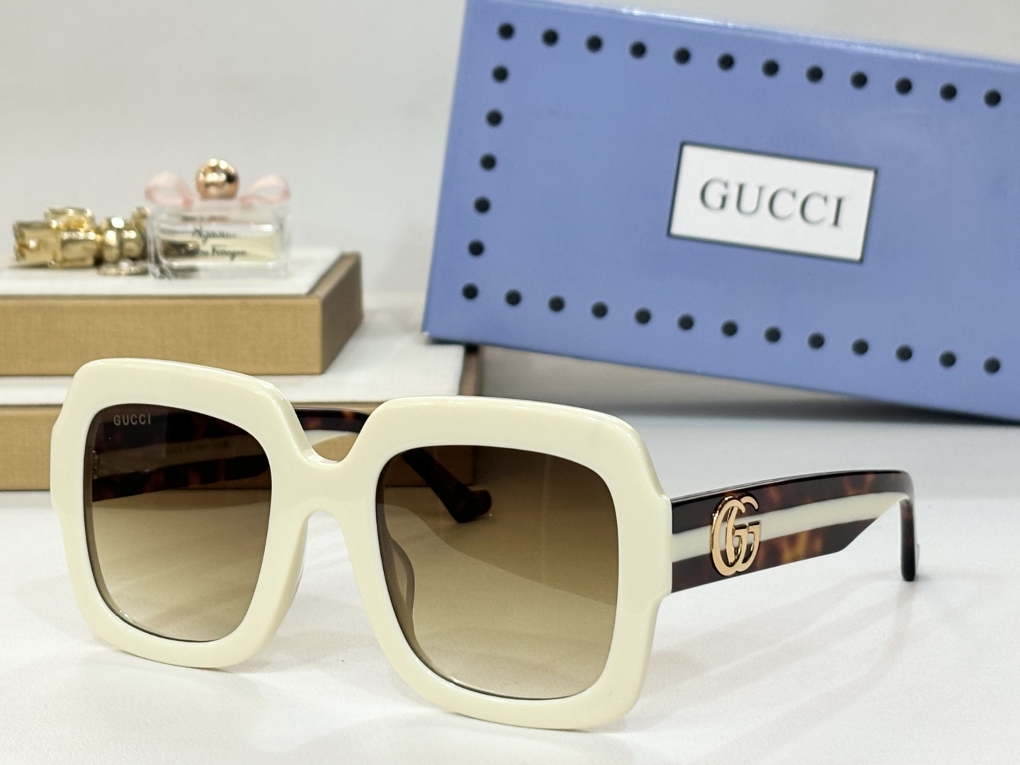  GUCC*
MODGG1547
Size52-24-145
