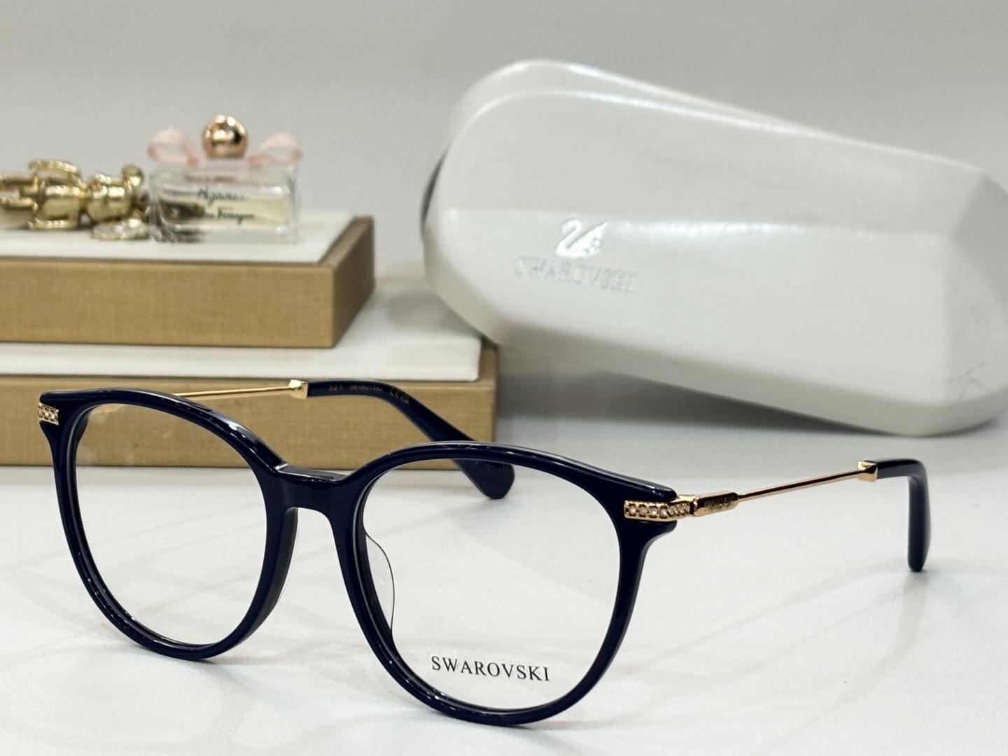  SWAROVSKI 
MODSK2009
Size55-18-143
