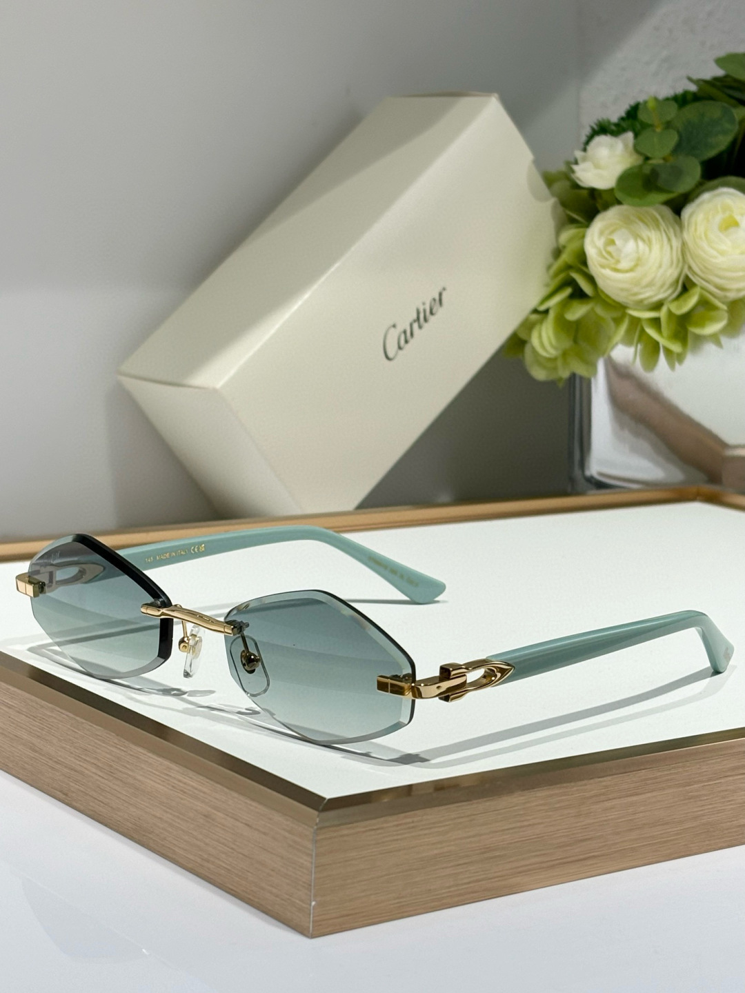  Cartie*
Mod：CT0901S
Size：59-21-145
高品质不怕对比
zP 打版
顶奢