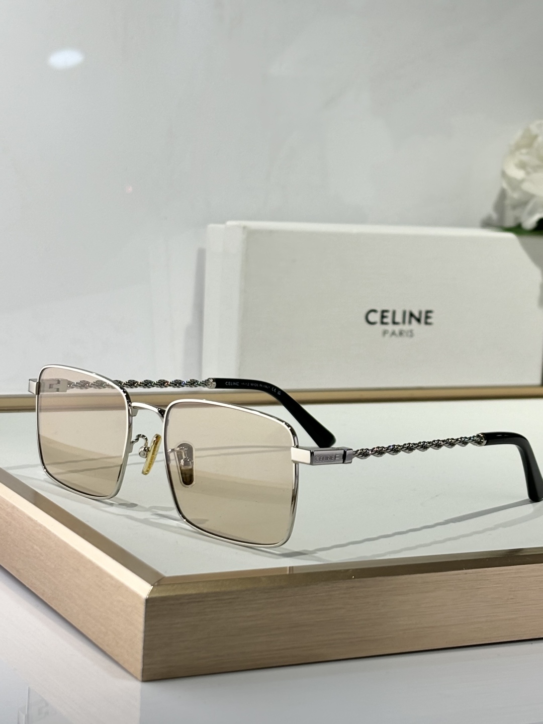  Celine 
CL40522
Size：54口18-140
ToP quality 
