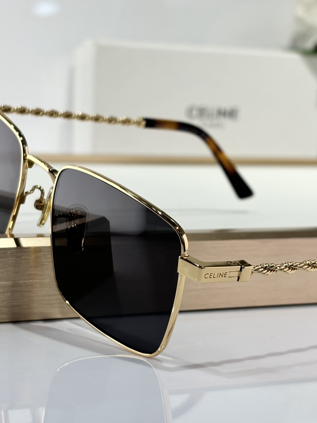  Celine 
CL40522
Size：54口18-140
ToP quality 
