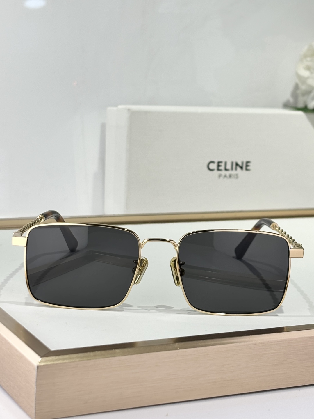  Celine 
CL40522
Size：54口18-140
ToP quality 
