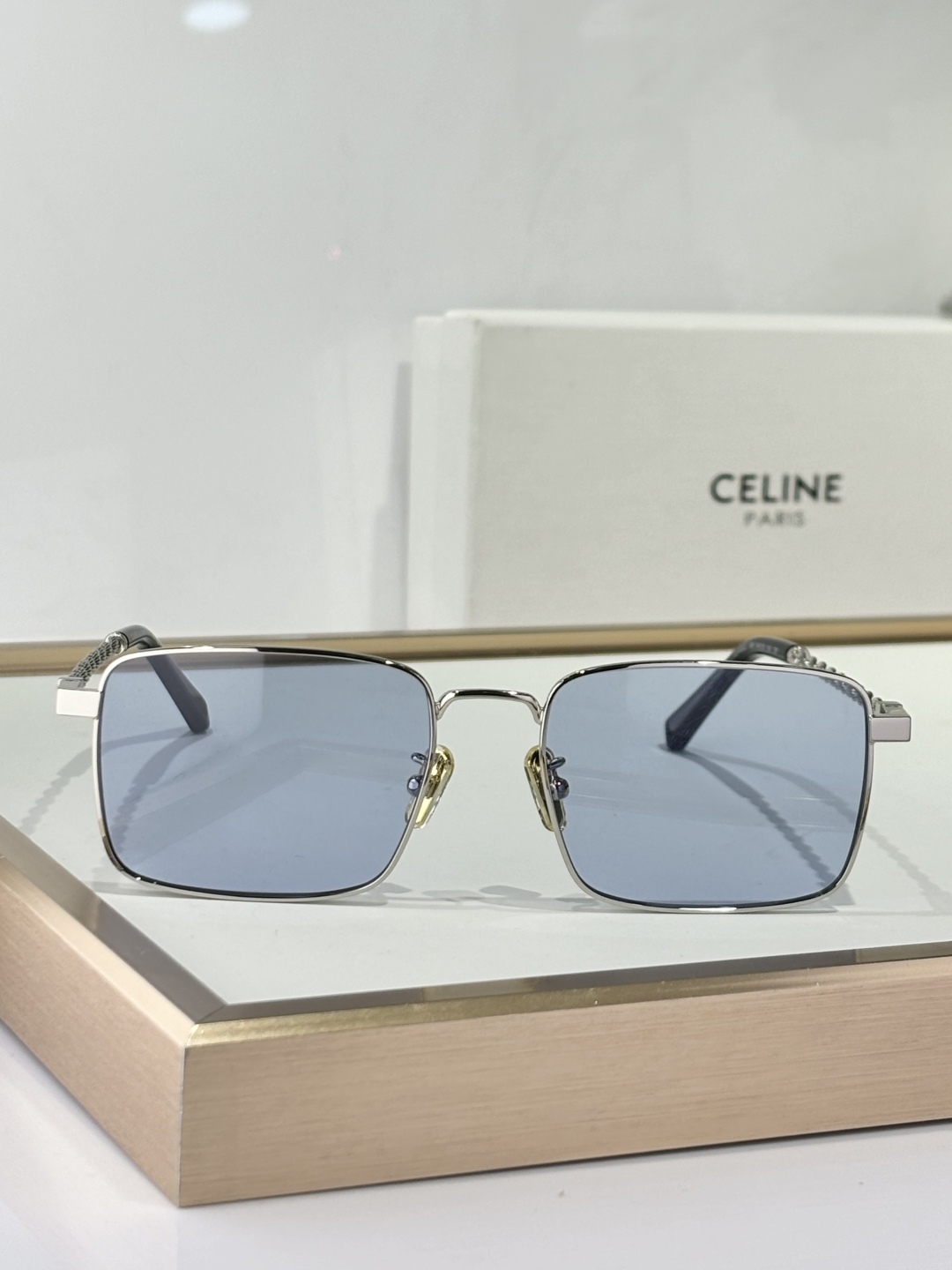  Celine 
CL40522
Size：54口18-140
ToP quality 

