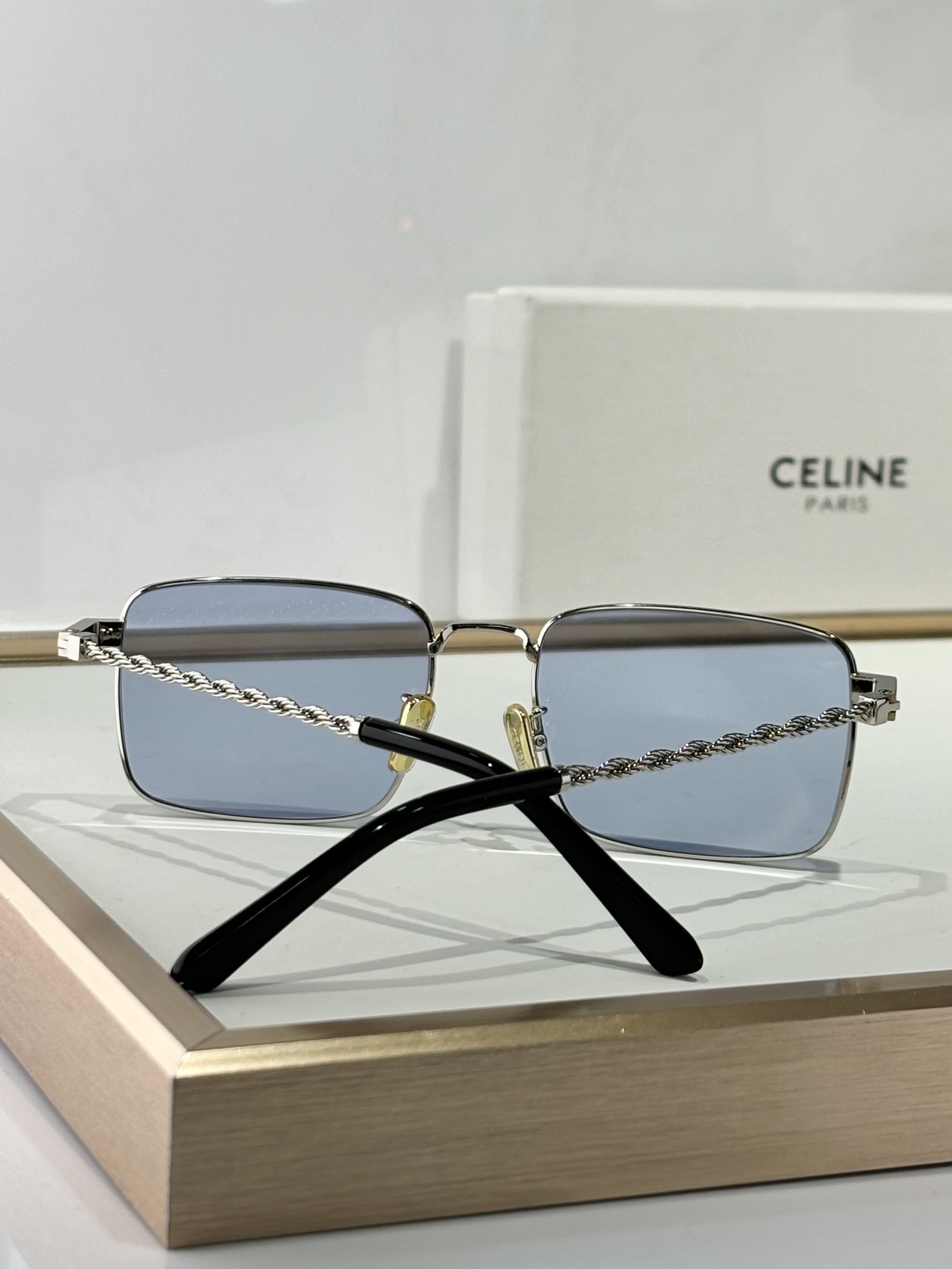  Celine 
CL40522
Size：54口18-140
ToP quality 
