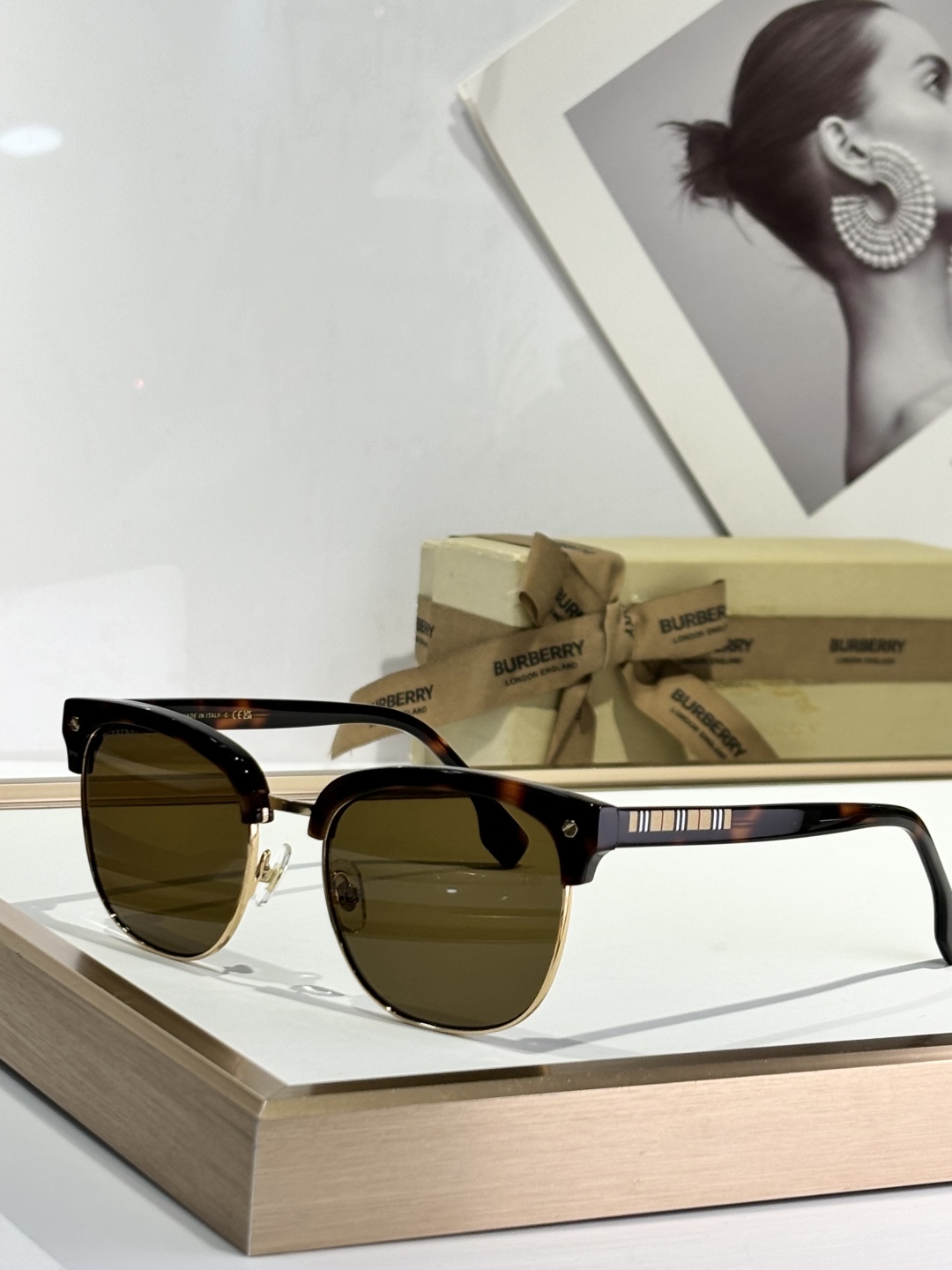 ￼ Burberry 
Mod4417
Size56-20-145
