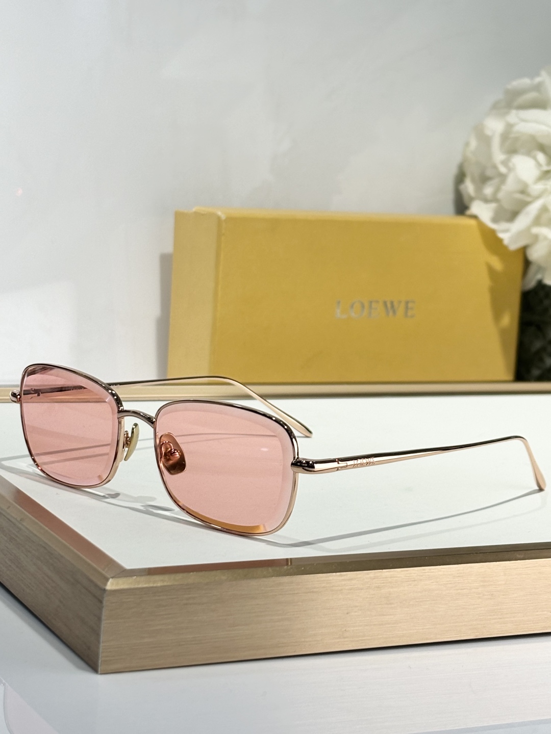  LOEWE
MODEL：LW40159U
SIZE：55口17-140

