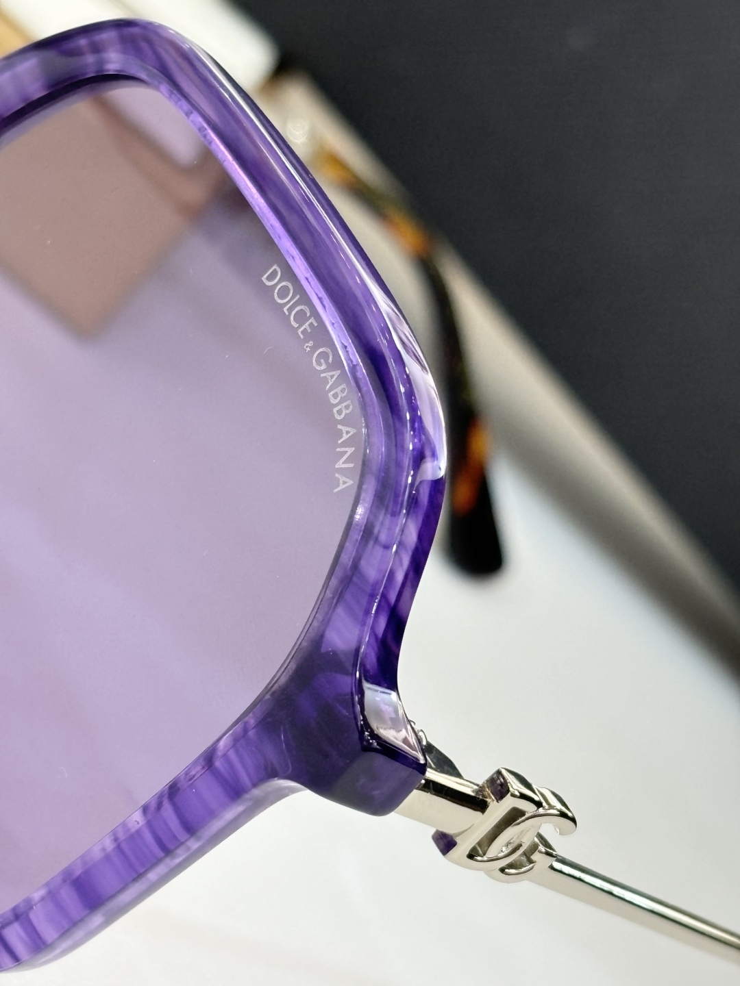  DOLCE & GABBA
MODEL：DG4421
SIZE：55口20-145
