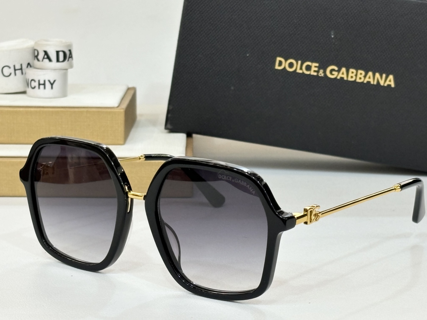  DOLCE & GABBA
MODEL：DG4421
SIZE：55口20-145
