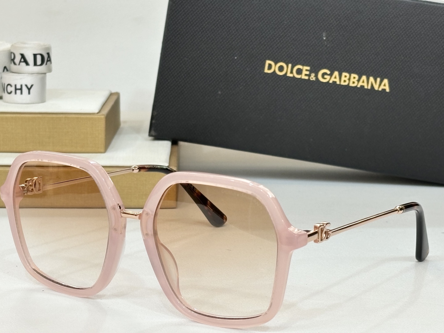  DOLCE & GABBA
MODEL：DG4421
SIZE：55口20-145
