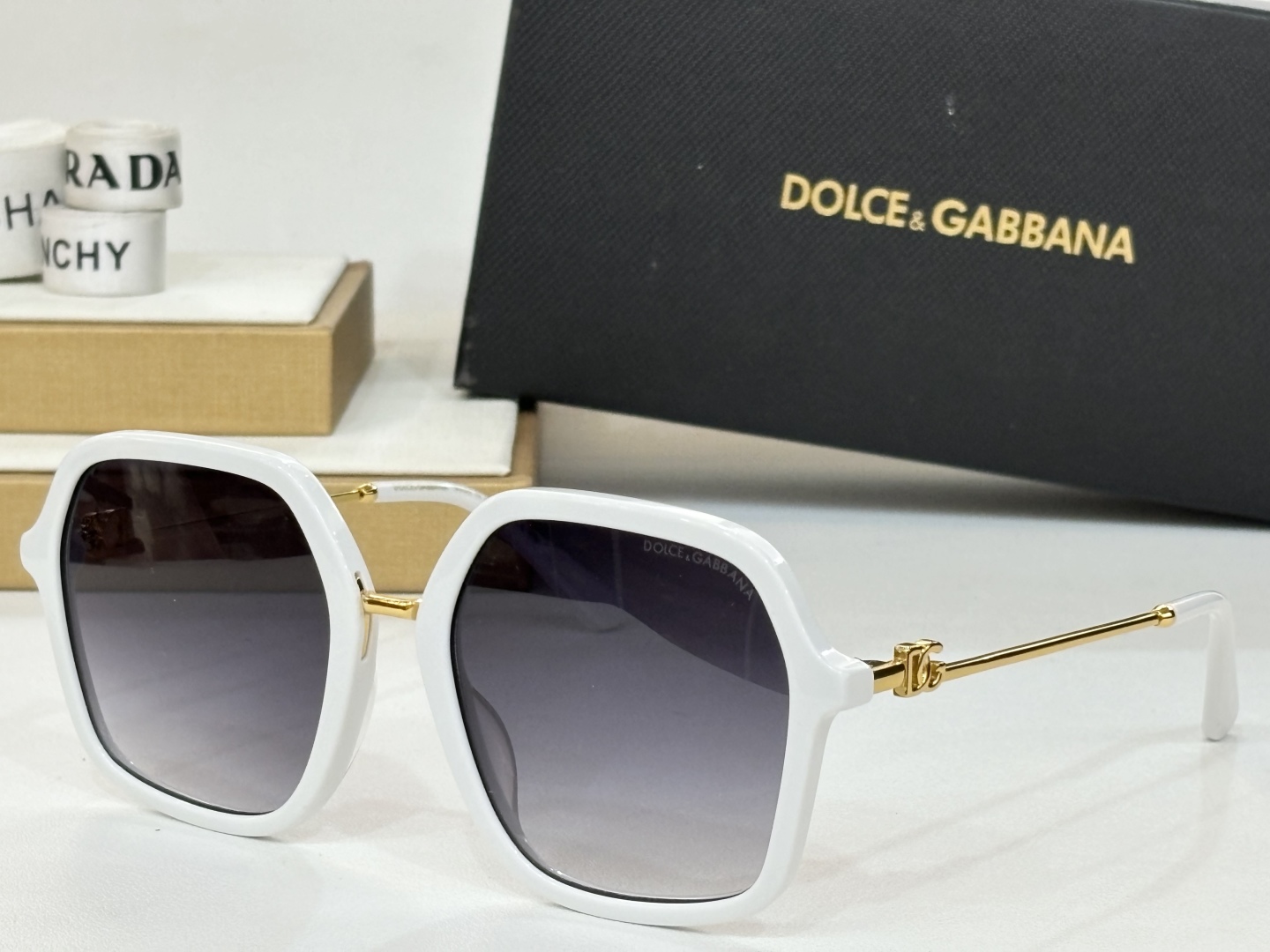  DOLCE & GABBA
MODEL：DG4421
SIZE：55口20-145
