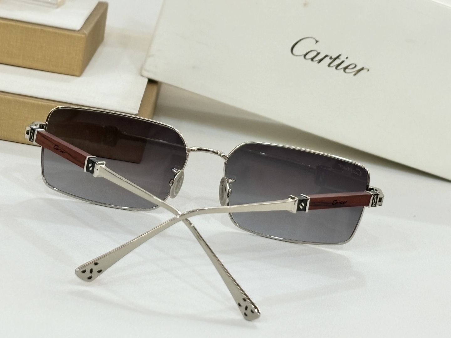  Cartie*
MODEL：CT0508S
SIZE：50口16-145
