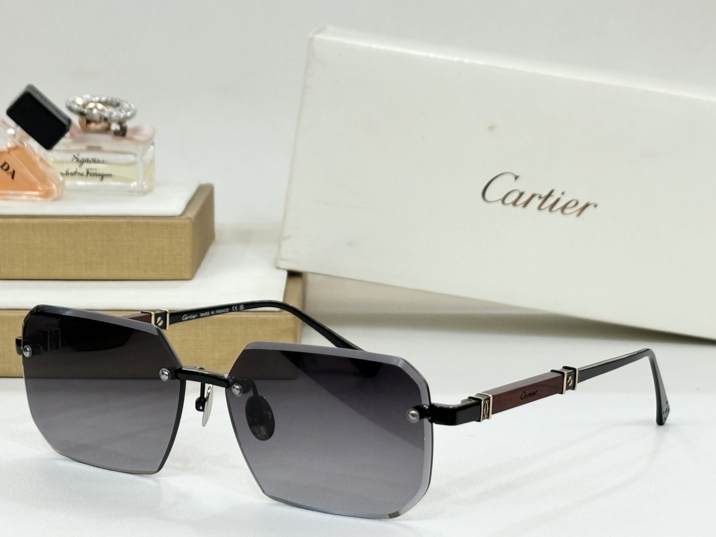  Cartie*
MODEL：CT0510S
SIZE：50口15-145
