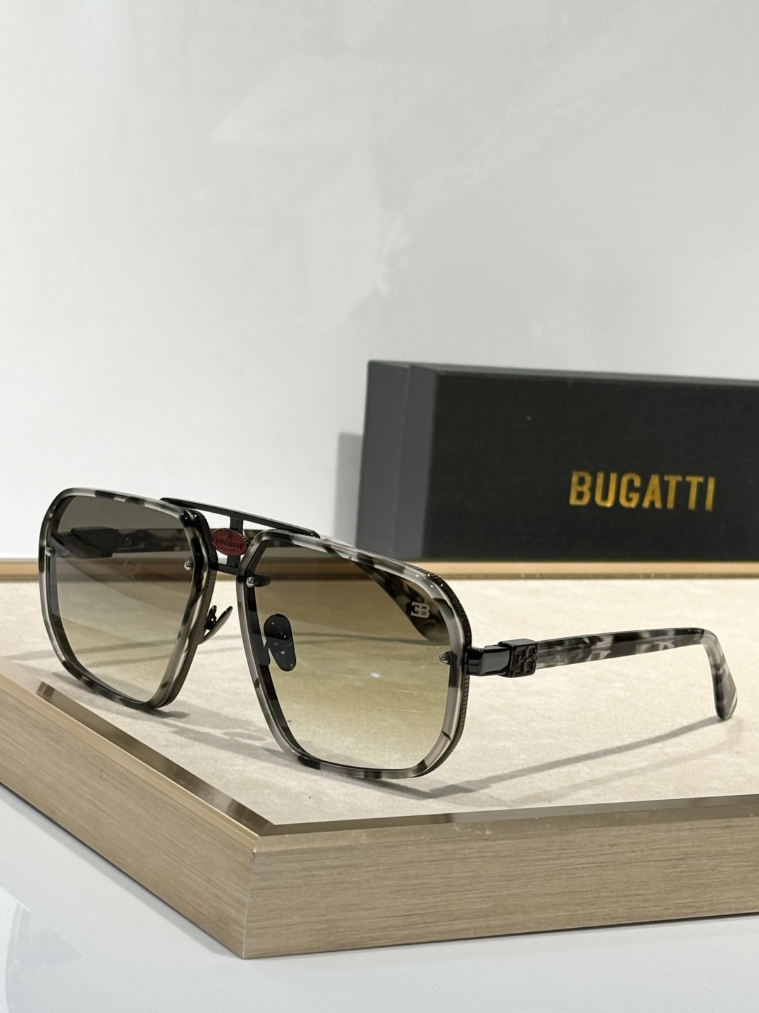 BUGATTI* 
布加提
Model：13-BT/
Size：63口15-142
