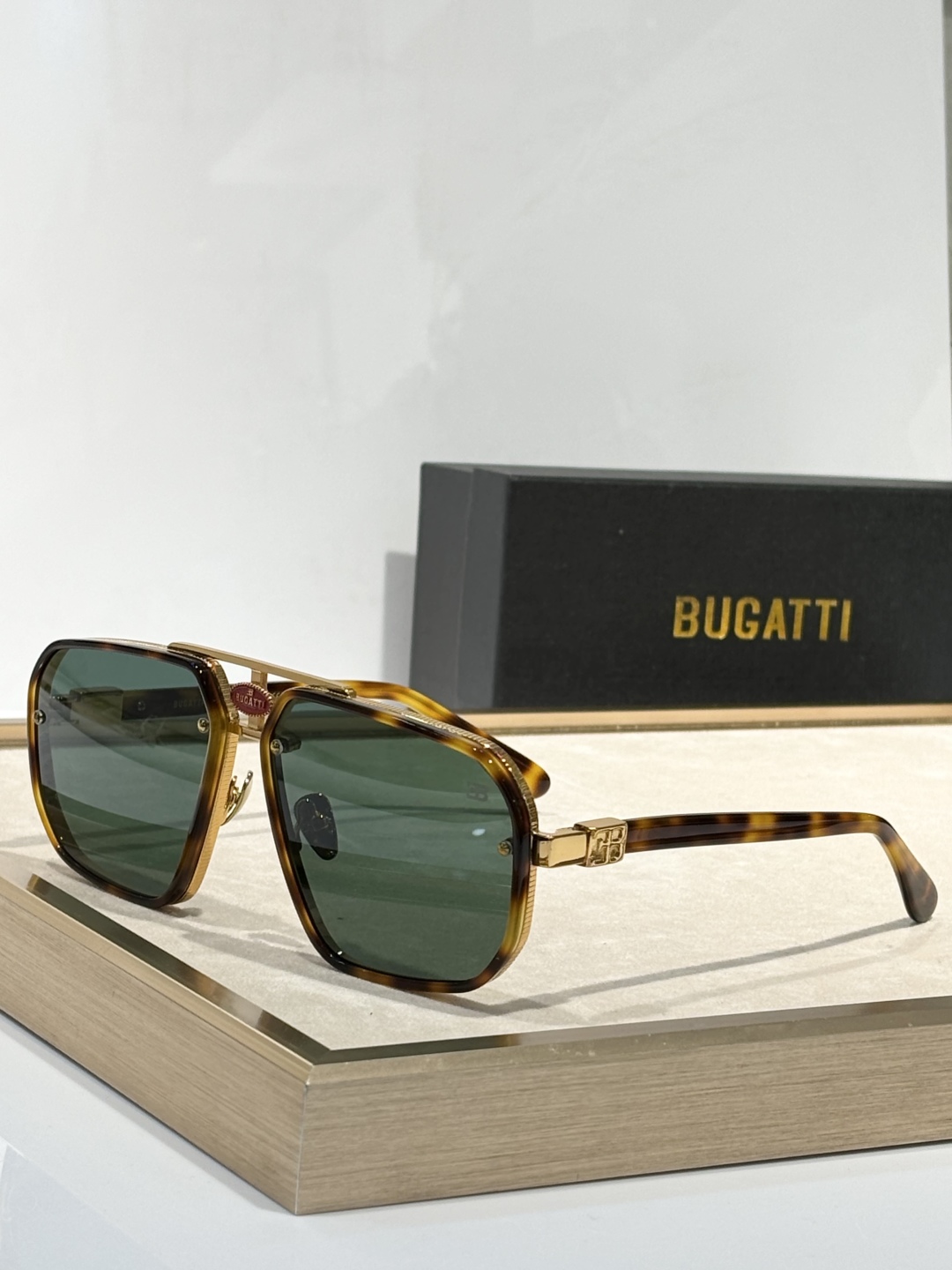  BUGATTI* 
布加提
Model：13-BT/
Size：63口15-142
