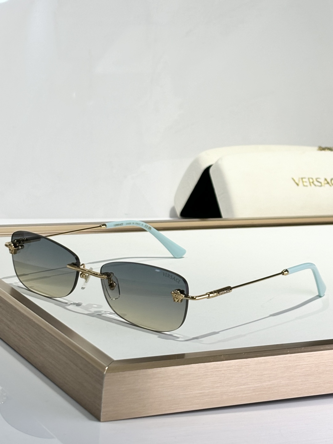  VERSACE
MODELVE 6812
SIZE57口17-140
