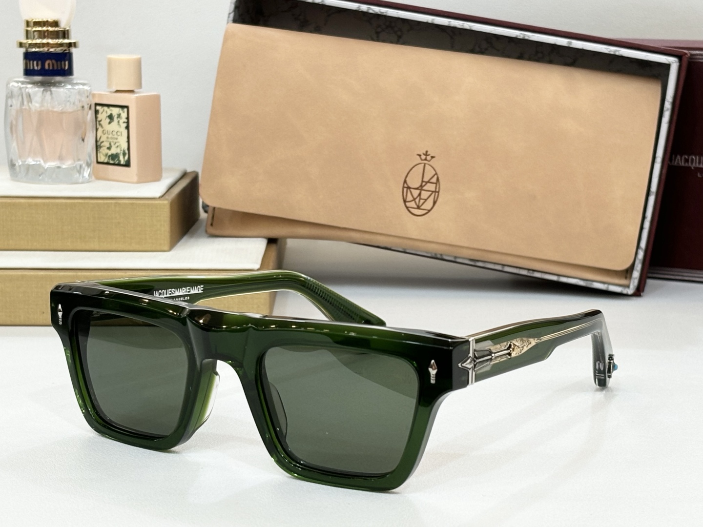  JACQUES MARIE MAGE
绿松石系列
MODEL：LARAMIE
SIZE：52口24-1