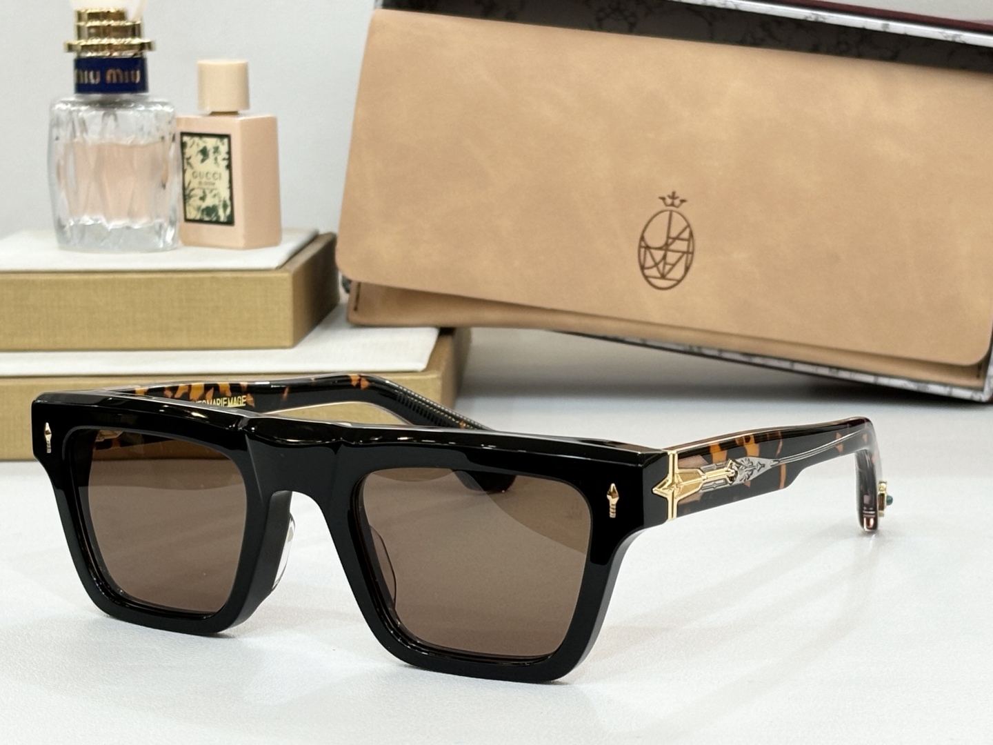  JACQUES MARIE MAGE
绿松石系列
MODEL：LARAMIE
SIZE：52口24-1