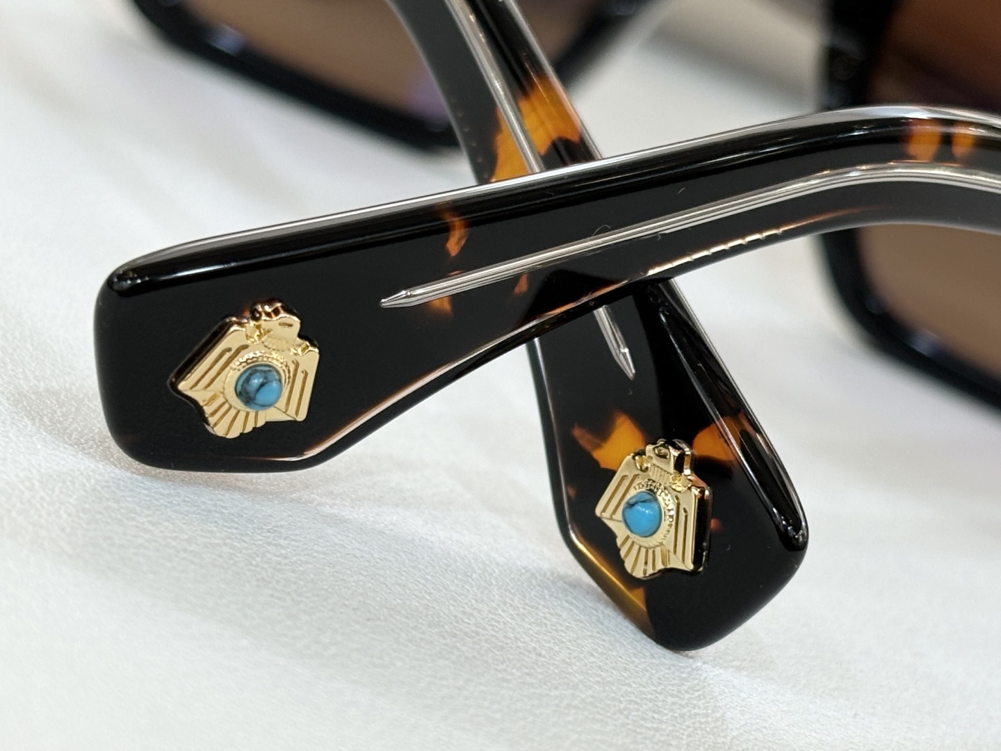  JACQUES MARIE MAGE
绿松石系列
MODEL：LARAMIE
SIZE：52口24-1