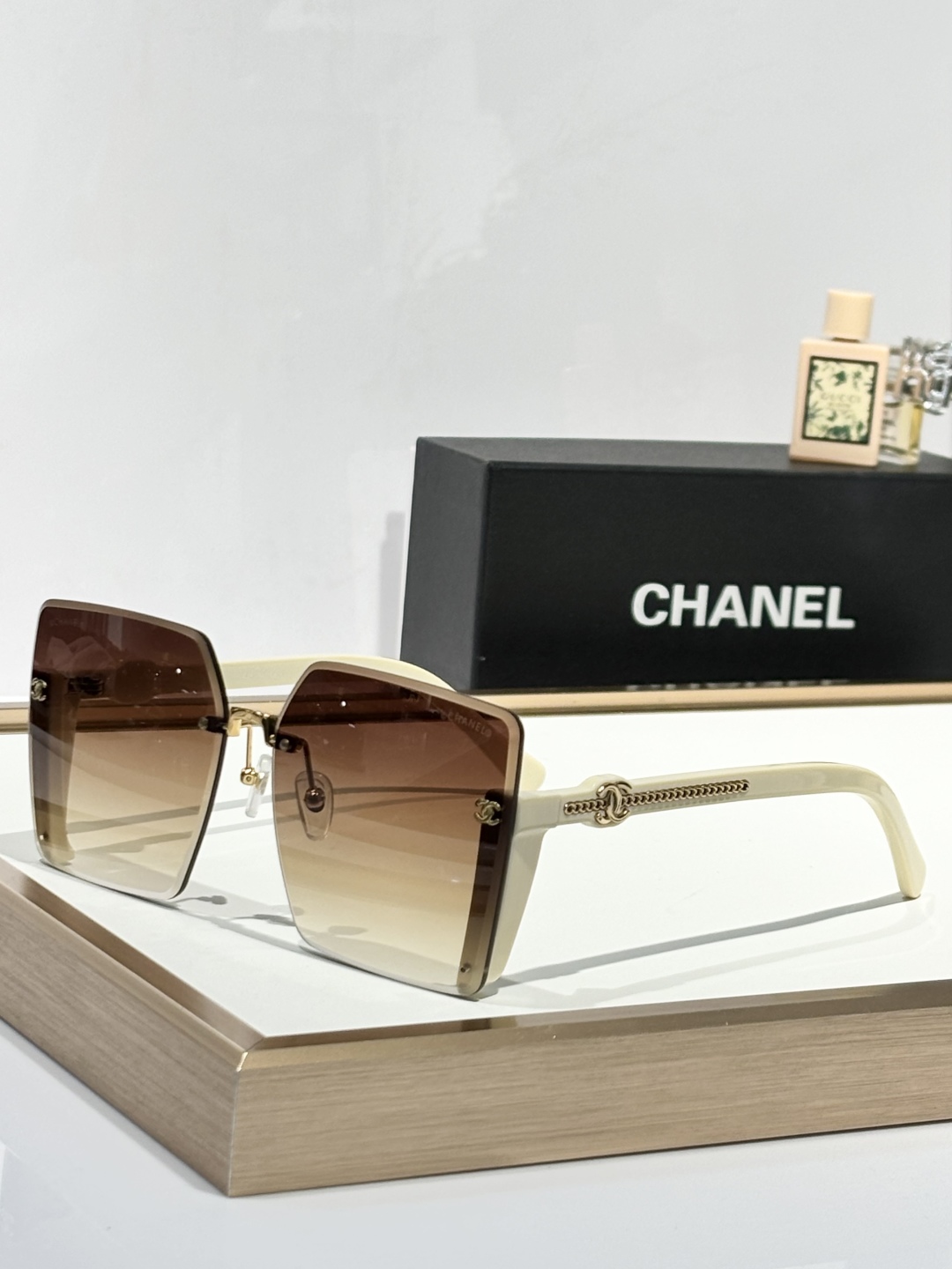  CHANE*
MODCH5452
Size62-15-140
