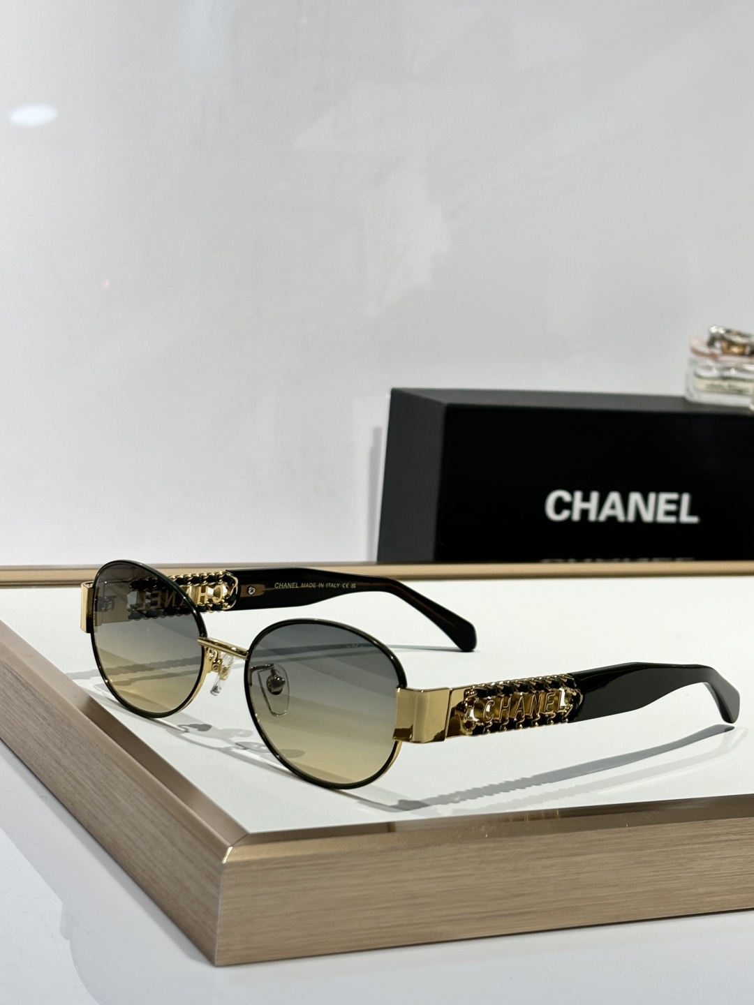  CHANE*
MODCH8050
Size53-18-145
