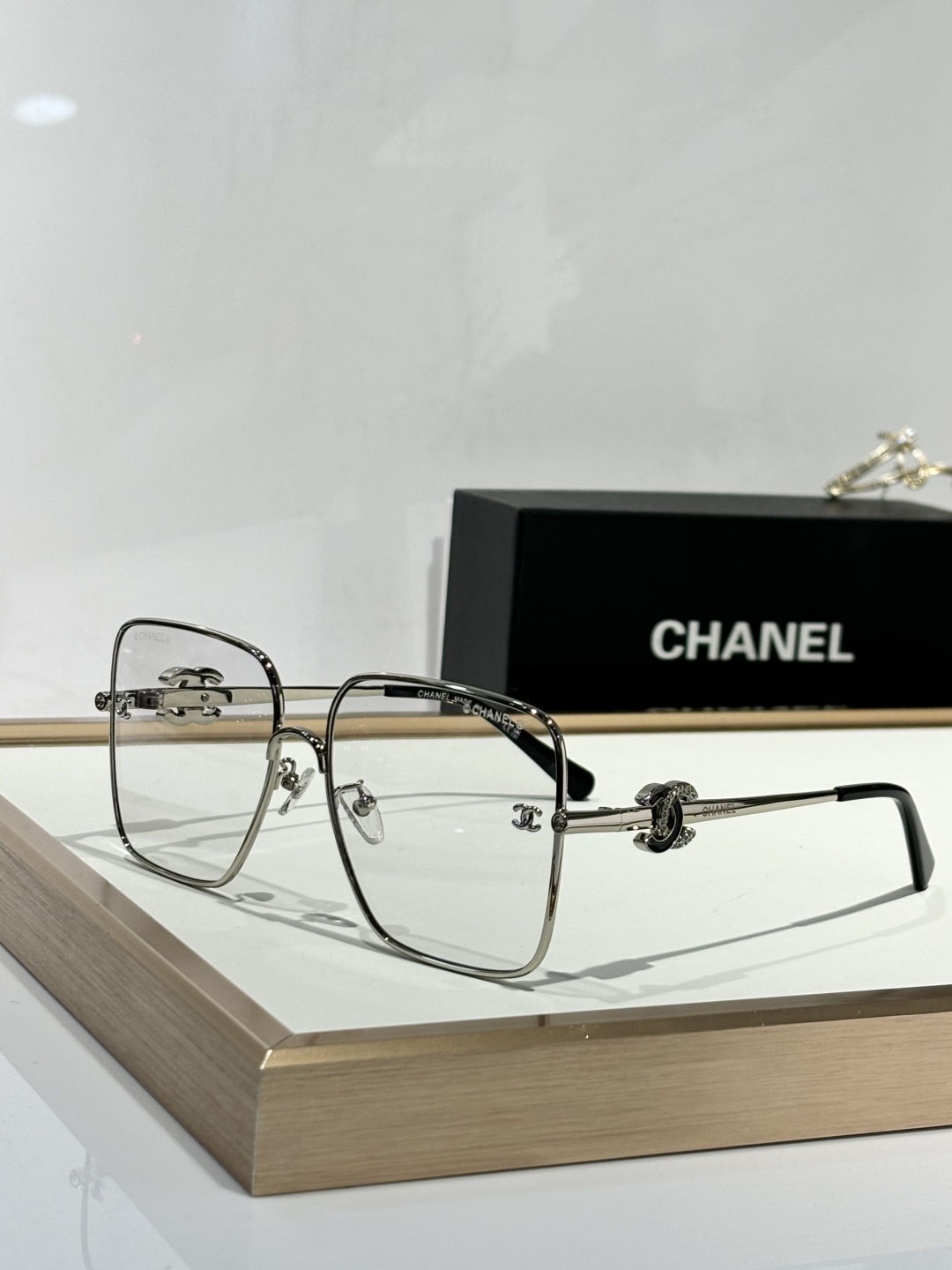  Chane*
ModCH8830
Size60-17-145
