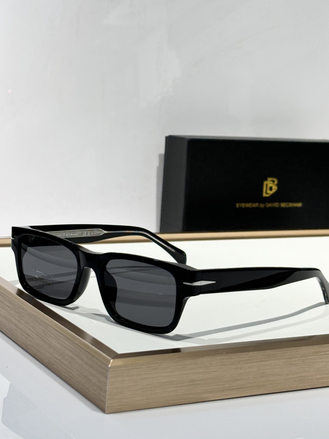  David Beckham
Model：DB1170/F

